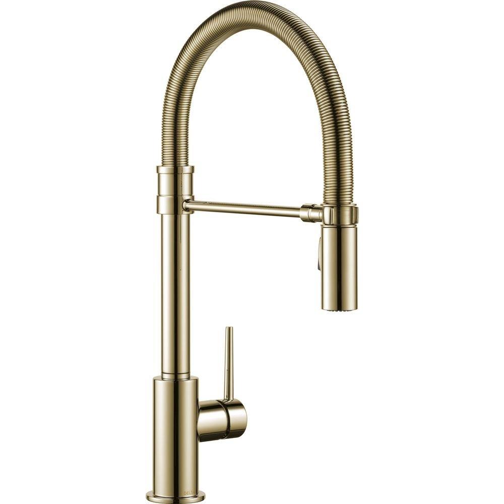 Single Handle Pull Down Kitchen Fauet in Polished Nickel 