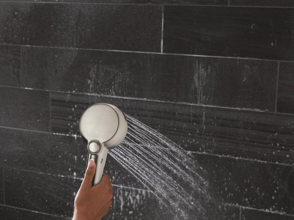 DELTA UNIVERSAL SHOWERING COMPONENTS 5-SETTING IN2ITION WITH PROCLEAN 