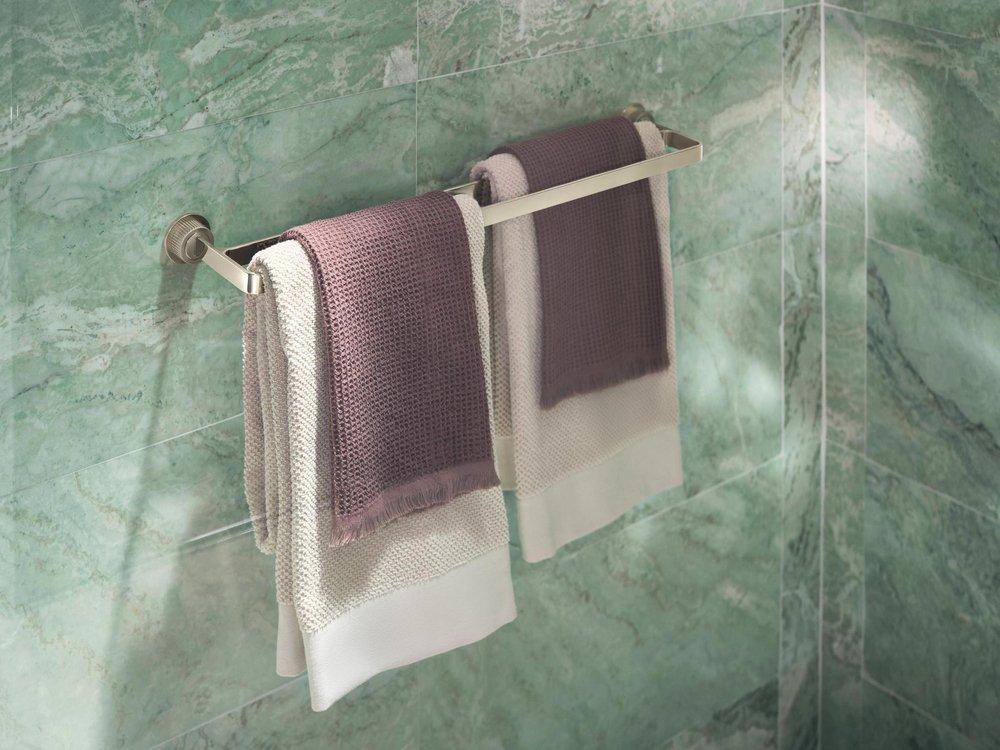 BRUSHED NICKEL/POLISHED NICKE 24 DOUBLE TOWEL BAR 