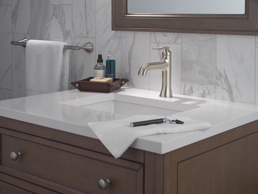 Delta Bonacci: Single Handle Bathroom Faucet 