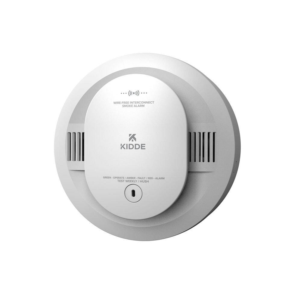 Smoke Alarm with Wireless Interconnect and AA Backup Battery 