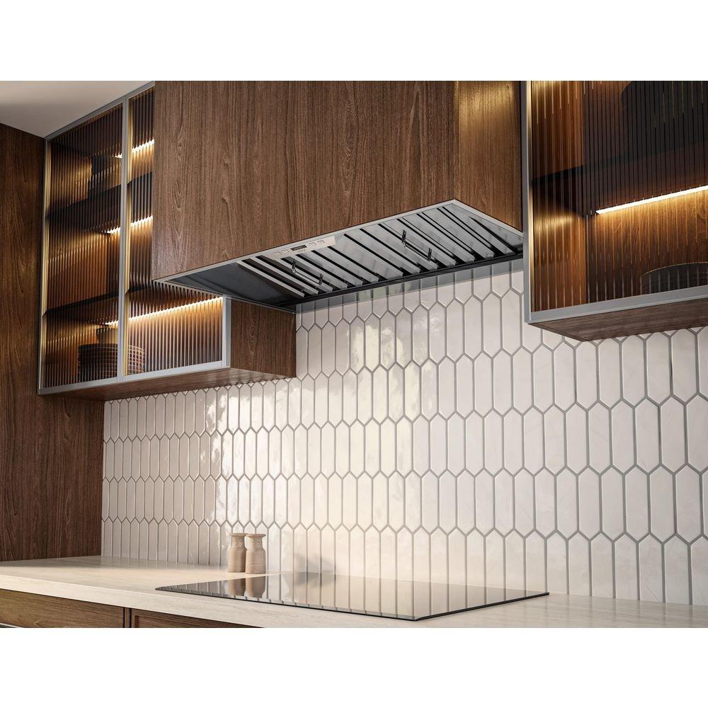 Monsoon I has taken the one-piece liner to the next level. Featuring dual-level LumiLight LED lighting with TruHue&trade; that lets you customize the ambiance from warm to cool (2700K to 5000K) with just a 