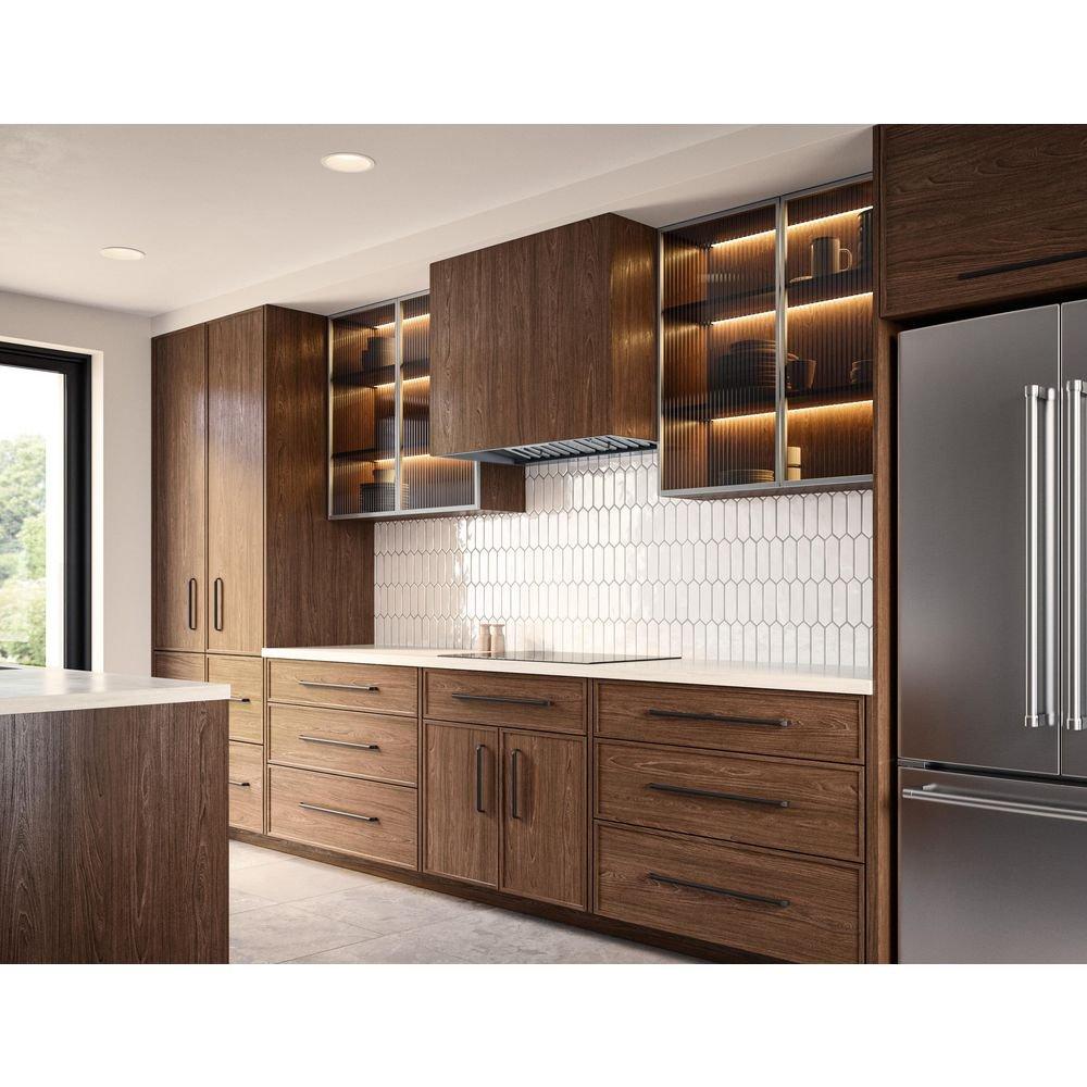 Monsoon I has taken the one-piece liner to the next level. Featuring dual-level LumiLight LED lighting with TruHue&trade; that lets you customize the ambiance from warm to cool (2700K to 5000K) with just a 