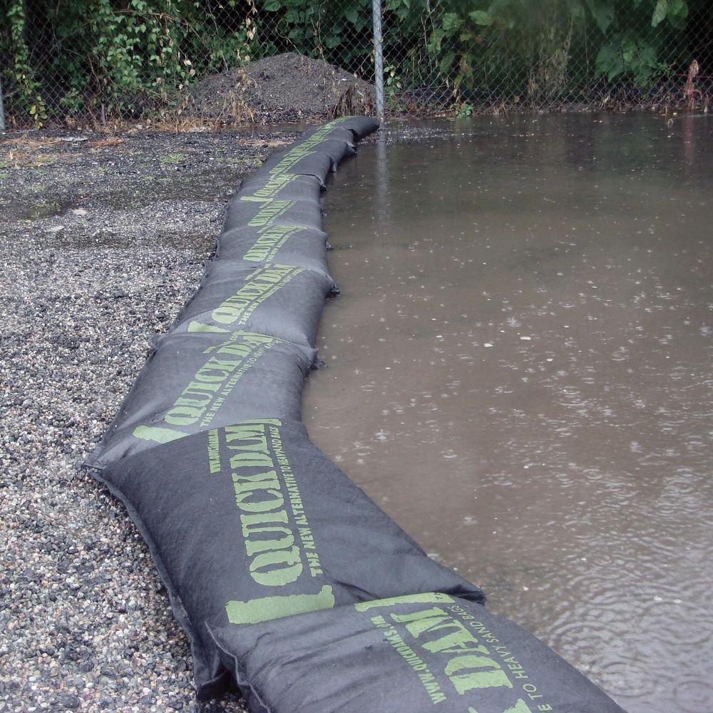 Grab & Go Flood Barrier & Flood Bag Emergency Kit, (5) 5 ft. Barriers and (10) Flood Bags 