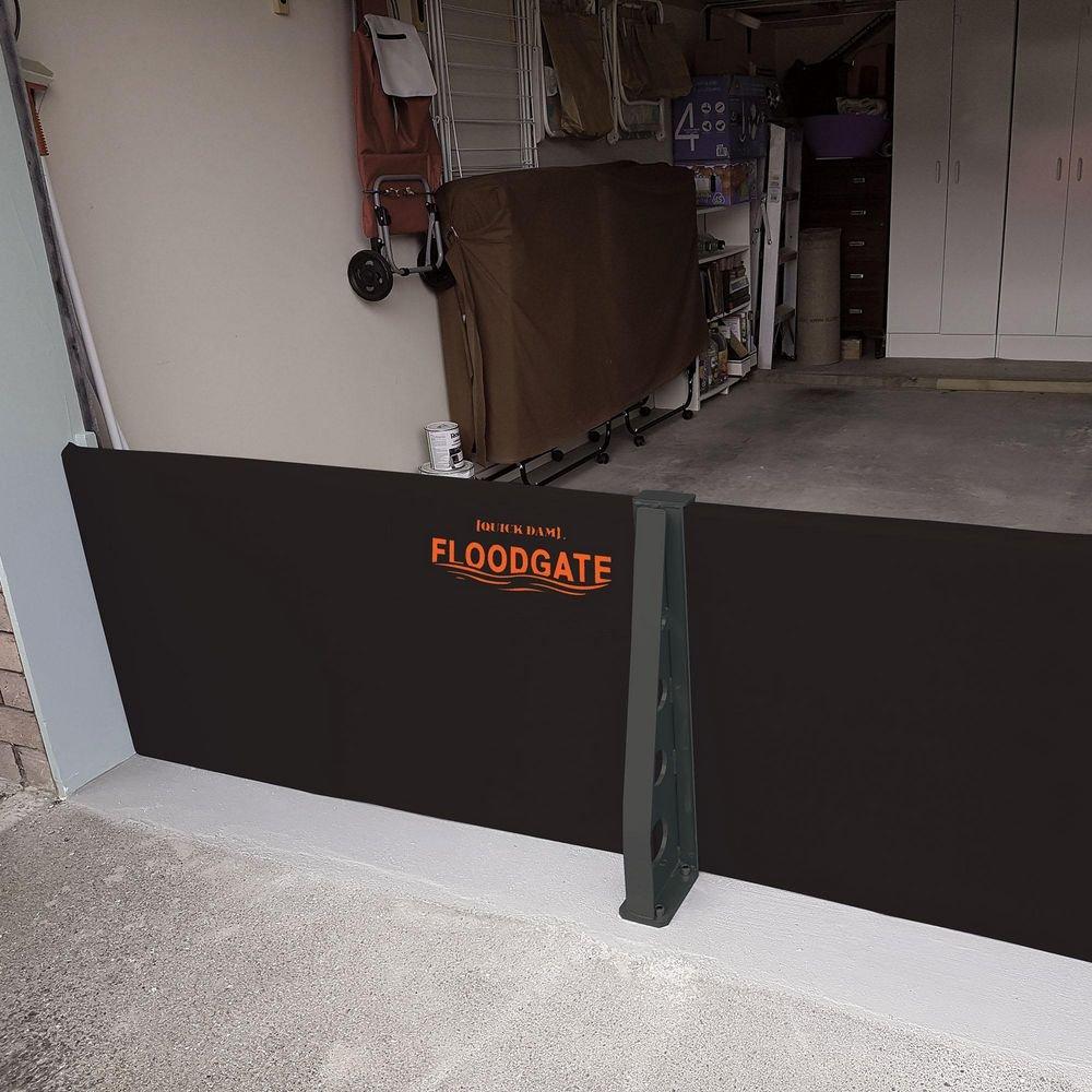 Flood Gate 3-Way Corner Stanchion Kit 