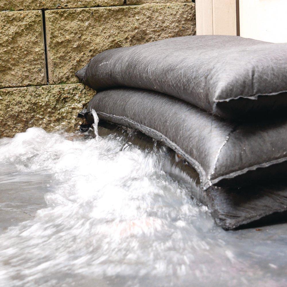 Grab & Go Jumbo Water-Activated Flood Bag Kit, 1 ft. x 4 ft., (Pack of 5) 