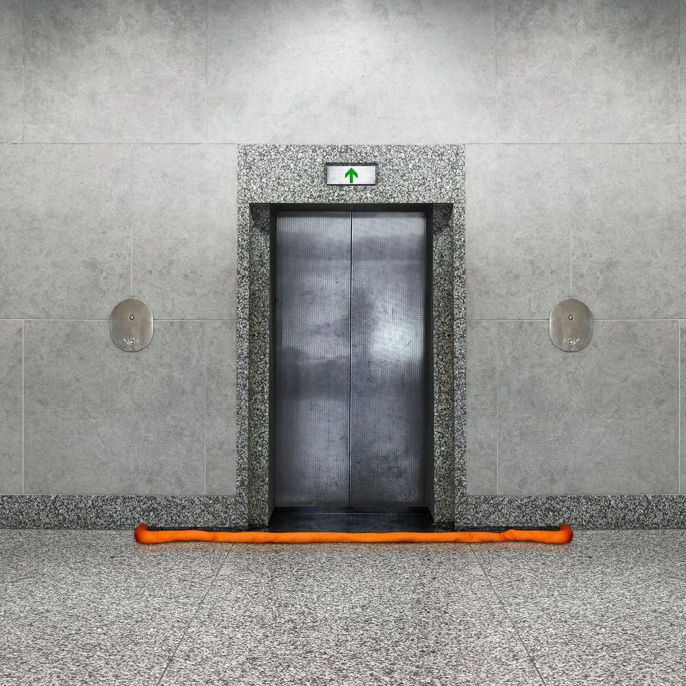 Indoor Water Dam for Spill & Leak Control, 2.5 in. x 8 ft. 