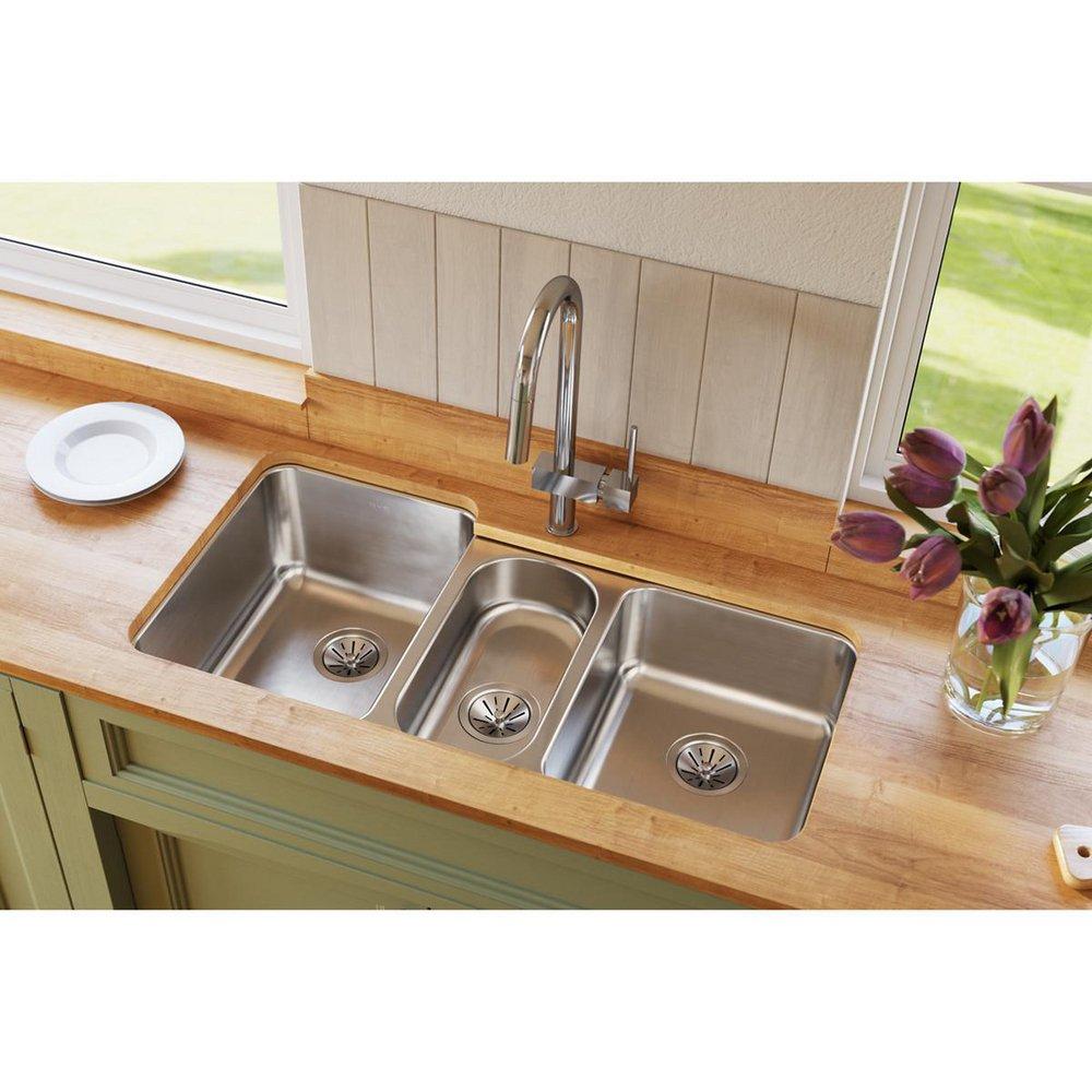 Elkay Lustrous Satin 40 x 20-1/2 in. No Hole Stainless Steel Triple Bowl Undermount Kitchen Sink 