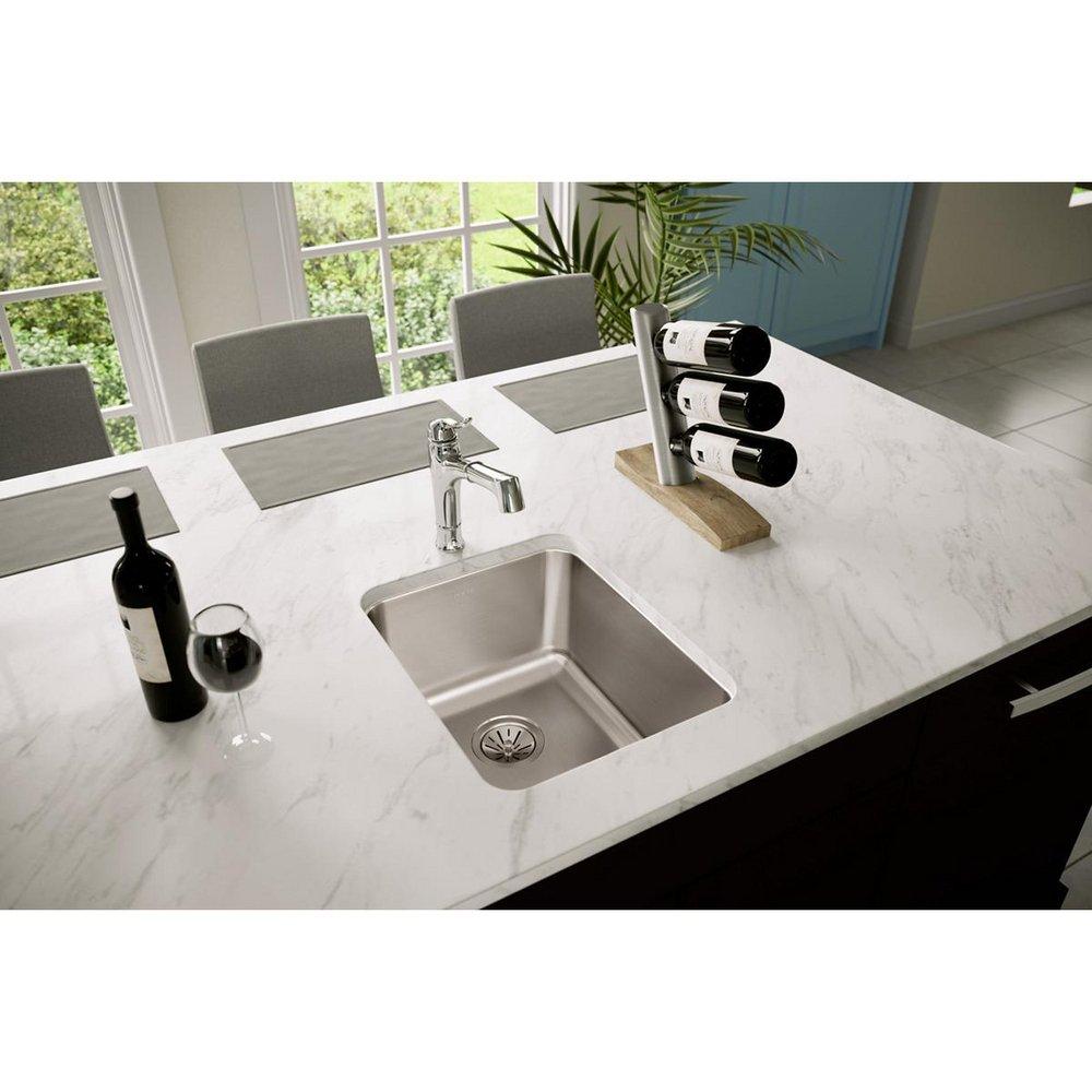 Elkay Lustrous Satin 16-1/2 x 20-1/2 in. Undermount Stainless Steel Bar Sink 