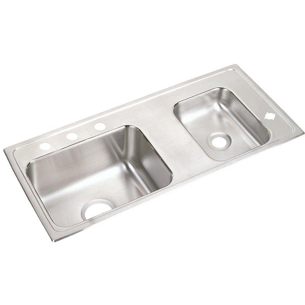 Elkay Lustrous Highlighted Satin 2-Basin Topmount Utility Sink with Center Drain 