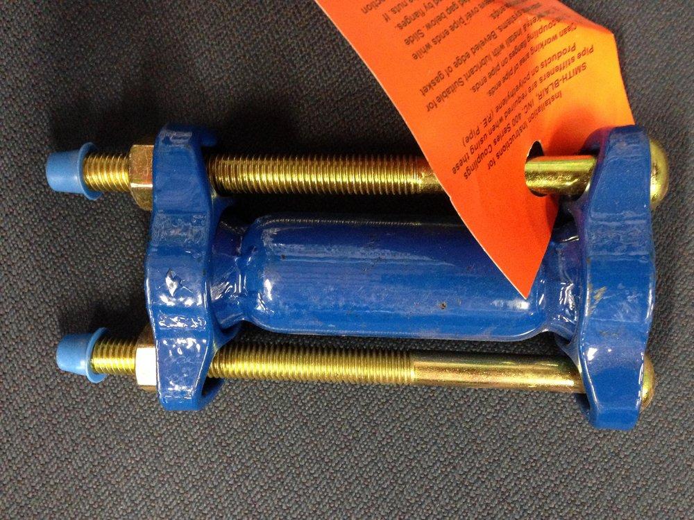 Smith Blair Inc 4-1/2 in. Bolt Flexi-Coat&reg; Fusion Bonded Epoxy Carbon Steel Coupling 