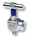 1/2 in. MPT x FPT Carbon Steel Resilient Seated 6000# Angle Needle Valve