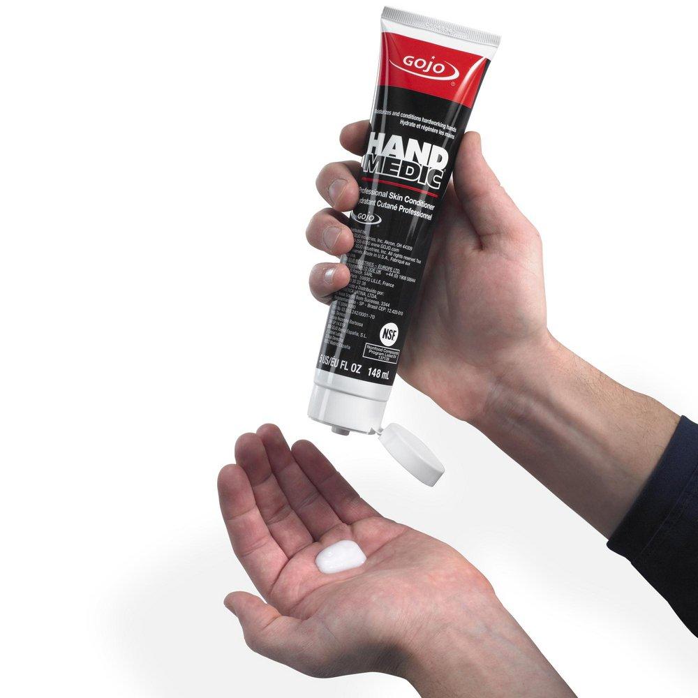 GOJO White Conditioner in White 