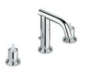Two Handle Bathroom Sink Faucet in StarLight Polished Chrome