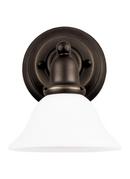 Seagull Lighting Heirloom Bronze 100 W 1-Light Medium Sconce 