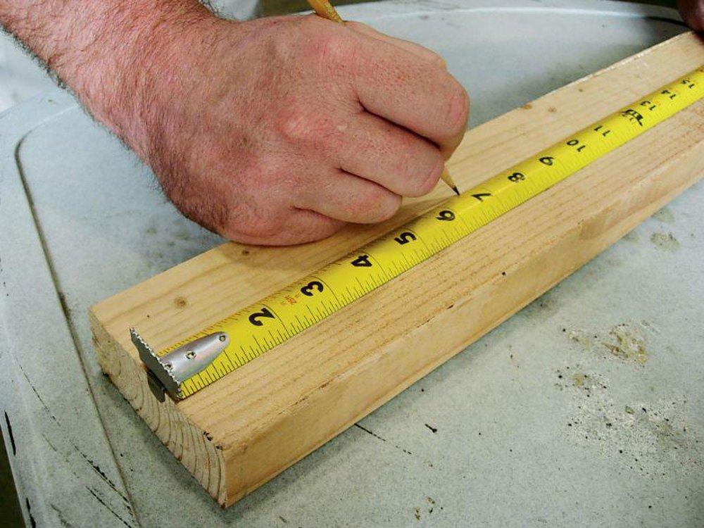 Komelon USA 1 in. Magnetic Tip Tape Measure 