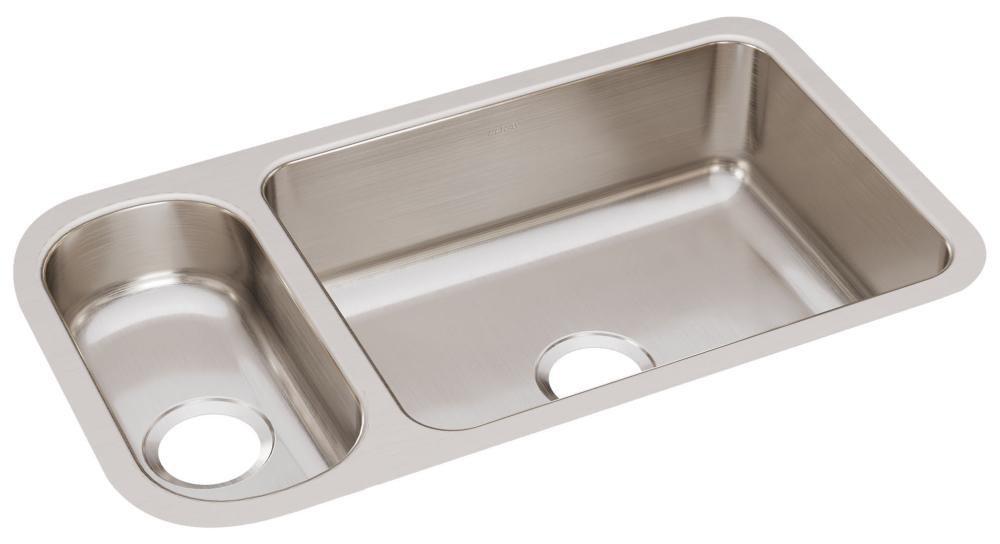 Elkay Lustrous Satin 32-1/4 x 18-1/4 in. No Hole Stainless Steel Double Bowl Undermount Kitchen Sink 