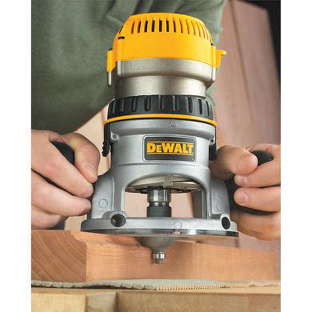 DEWALT Black/Silver/Yellow Corded 1-3/4 hp Router 