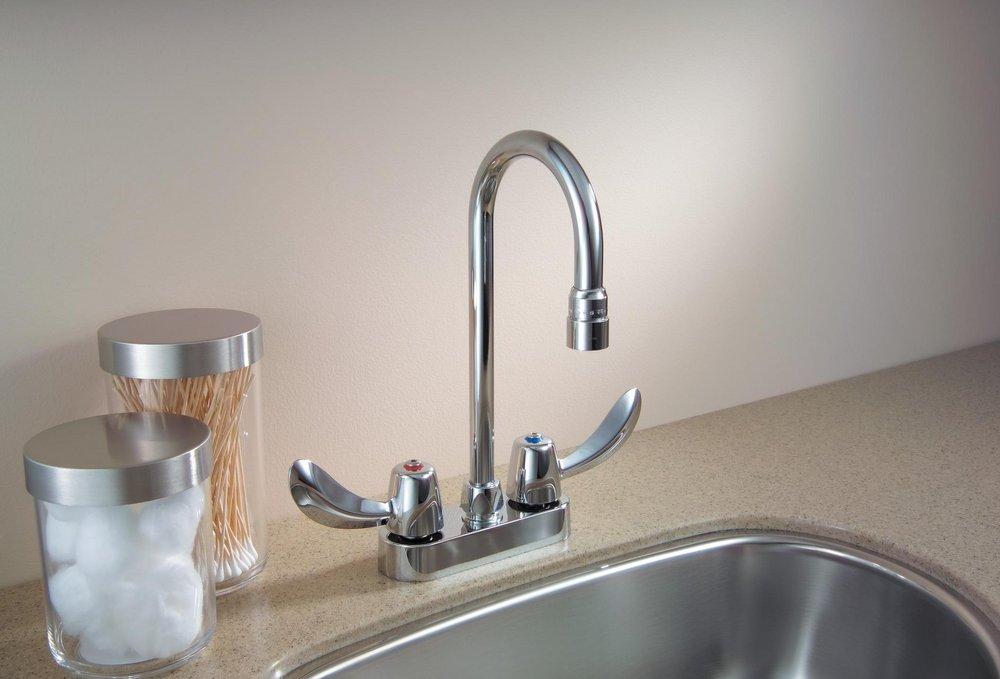 Delta Faucet Chrome Two Handle Kitchen Faucet 
