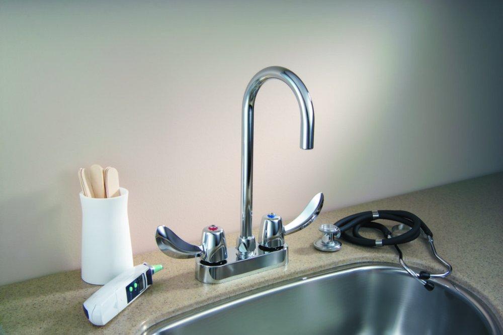 Delta Faucet Chrome Two Handle Kitchen Faucet 