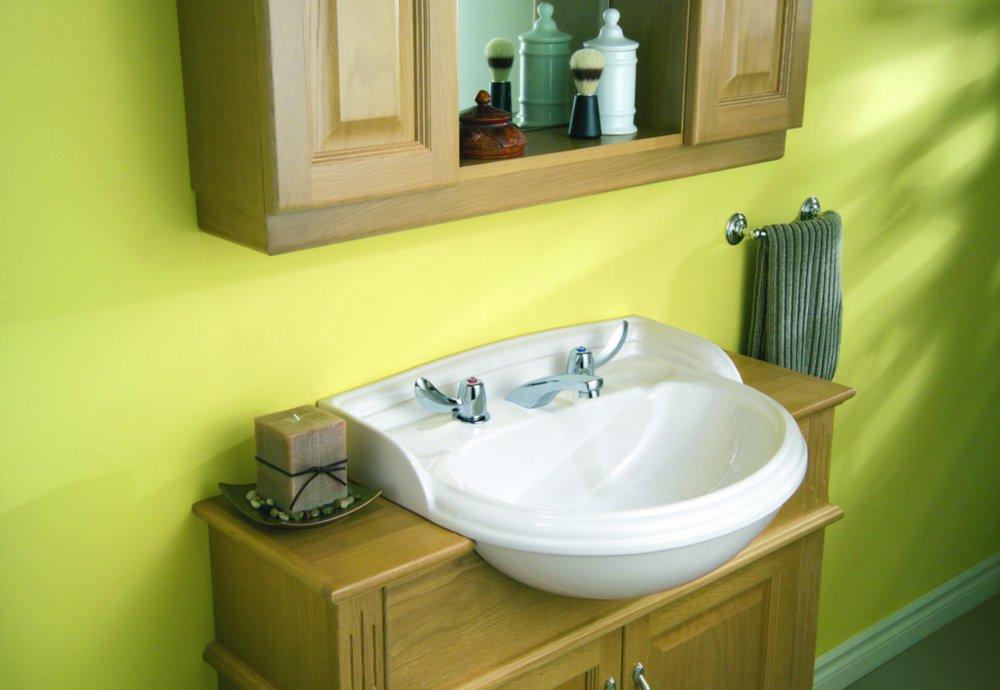 Delta Faucet Chrome Two Handle Bathroom Sink Faucet Three Hole Without Pop Up 