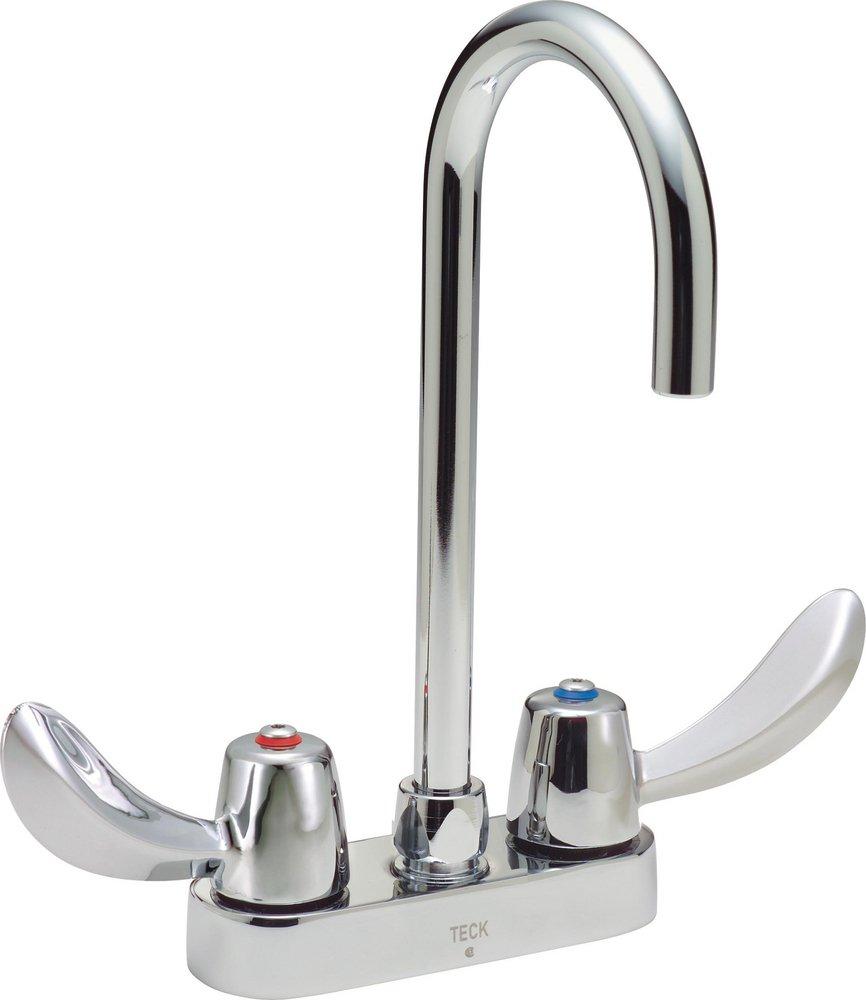 Delta Faucet Chrome Two Handle Centerset Bathroom Sink Faucet Lever Handle 