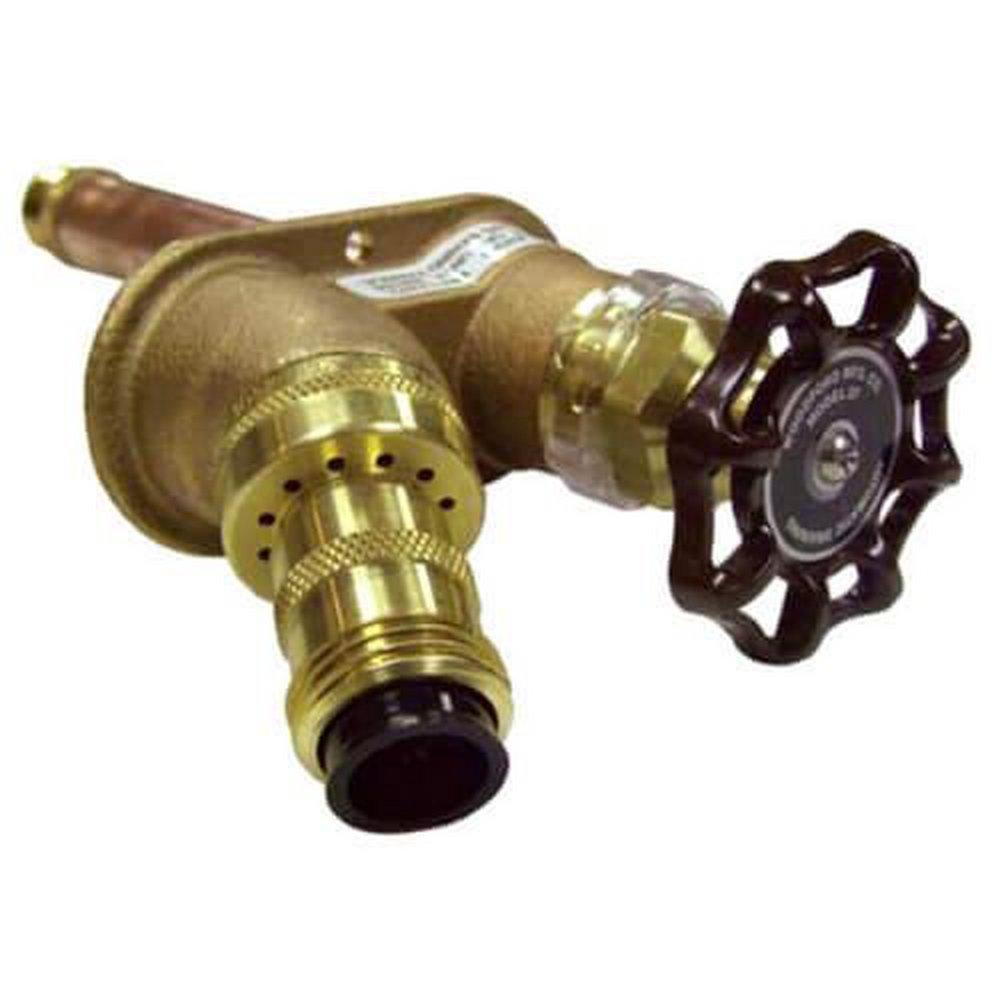 Woodford Manufacturing Brass Non-Freeze Anti-Siphon Residential Wall Faucet 