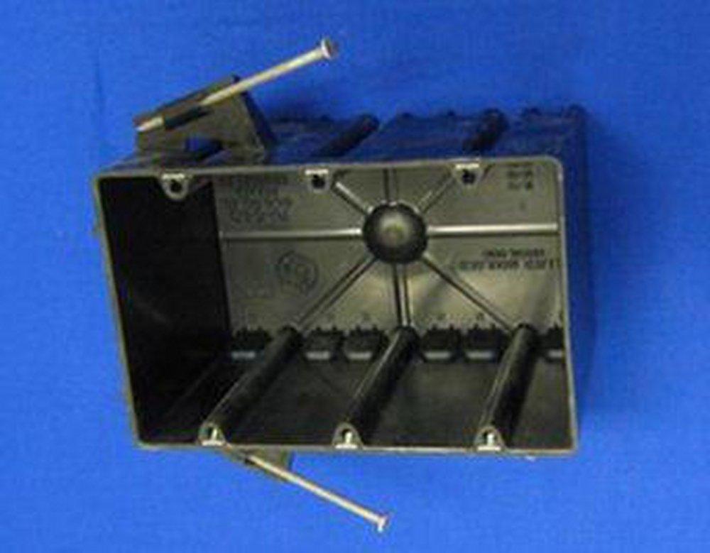 Allied Moulded Products 3 gal Switch Box Angled Nail with Quick Thread H 