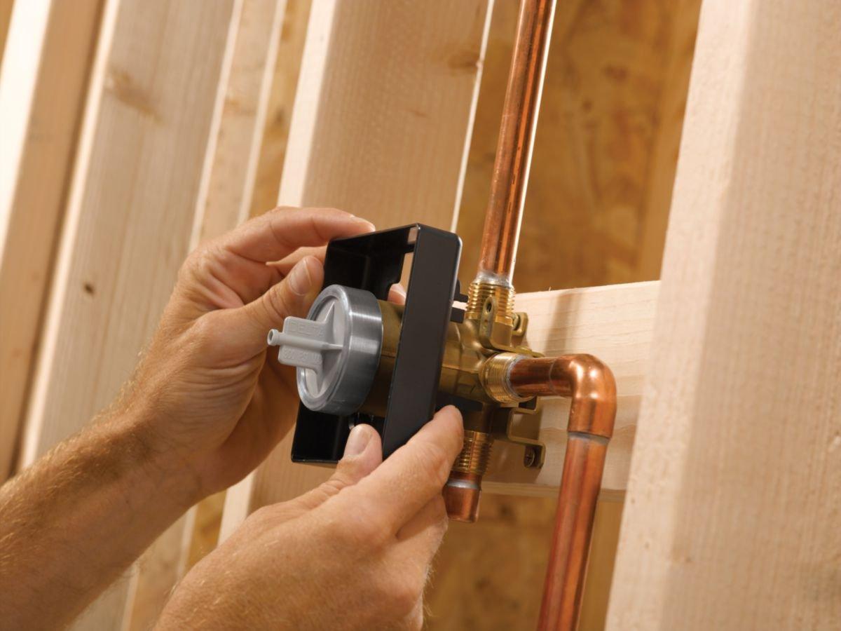 Delta Faucet PEX Crimp Pressure Balancing Valve 