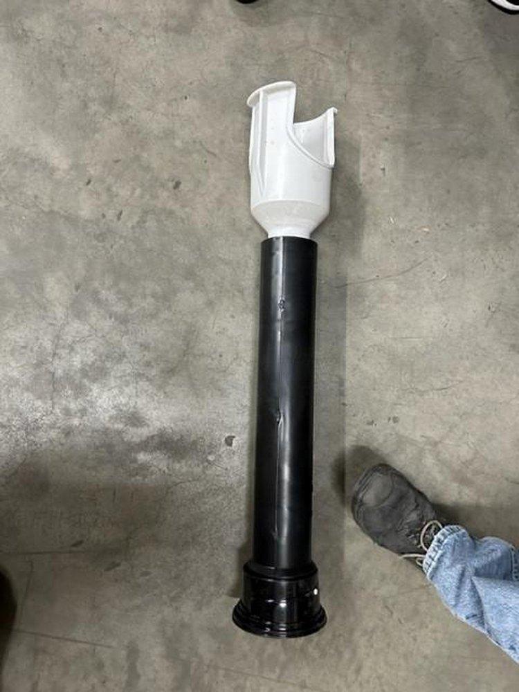 Fox Foundry & Supply Adjustable Plastic Water Box 