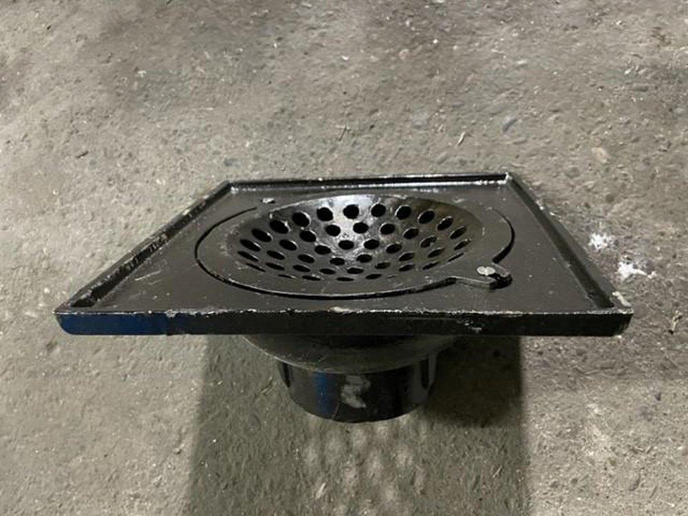 Fox Foundry & Supply 12 x 4 in. Cesspool with 10 in. Round Top 