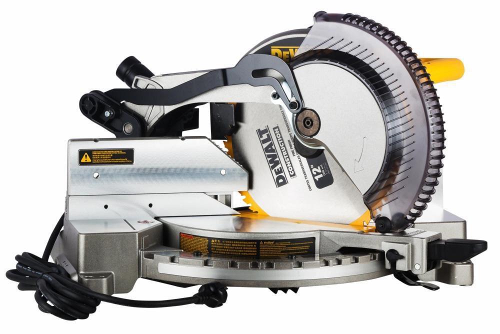 DEWALT 12 in. Compound Miter Saw 