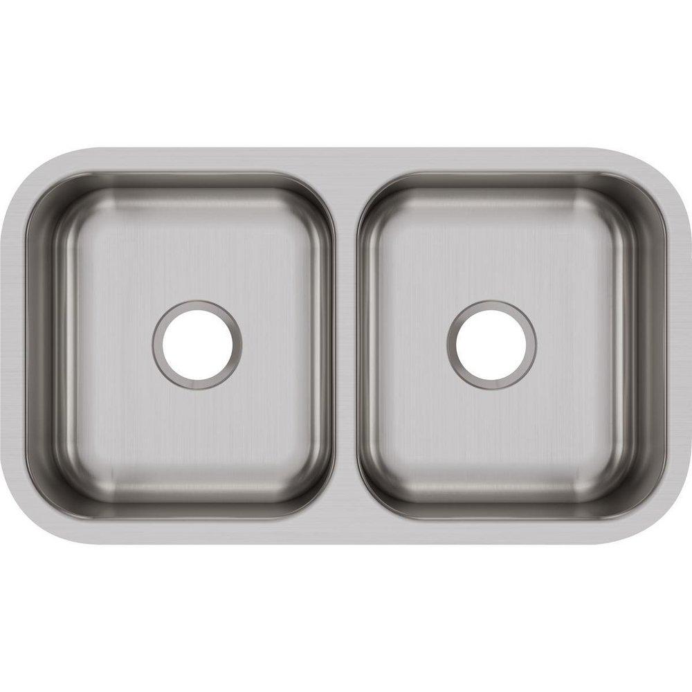 Dayton Radiant Satin 31-3/4 x 18-1/4 in. No Hole Stainless Steel Double Bowl Undermount Kitchen Sink 