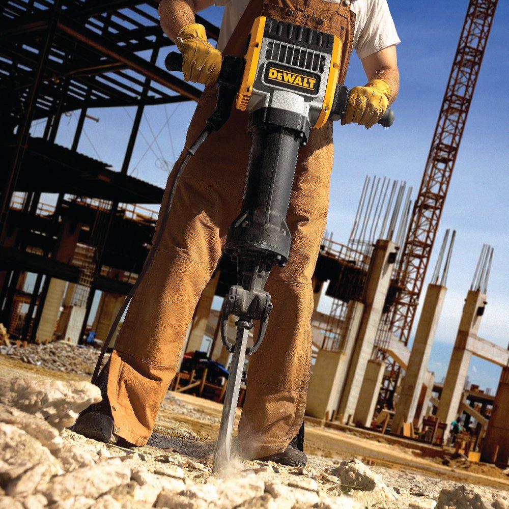 DEWALT Black Lowboy Head Demolition Hammer And Wheel Cartridge 