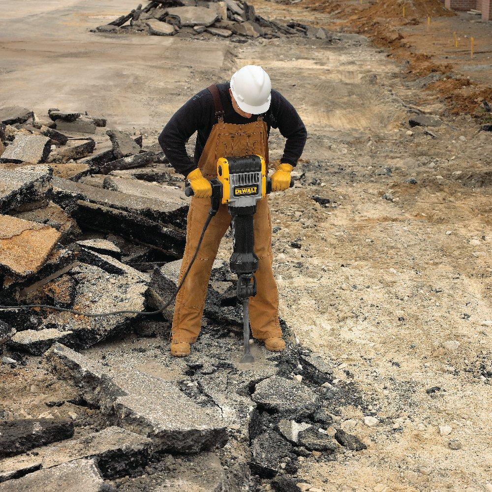 DEWALT Black Lowboy Head Demolition Hammer And Wheel Cartridge 