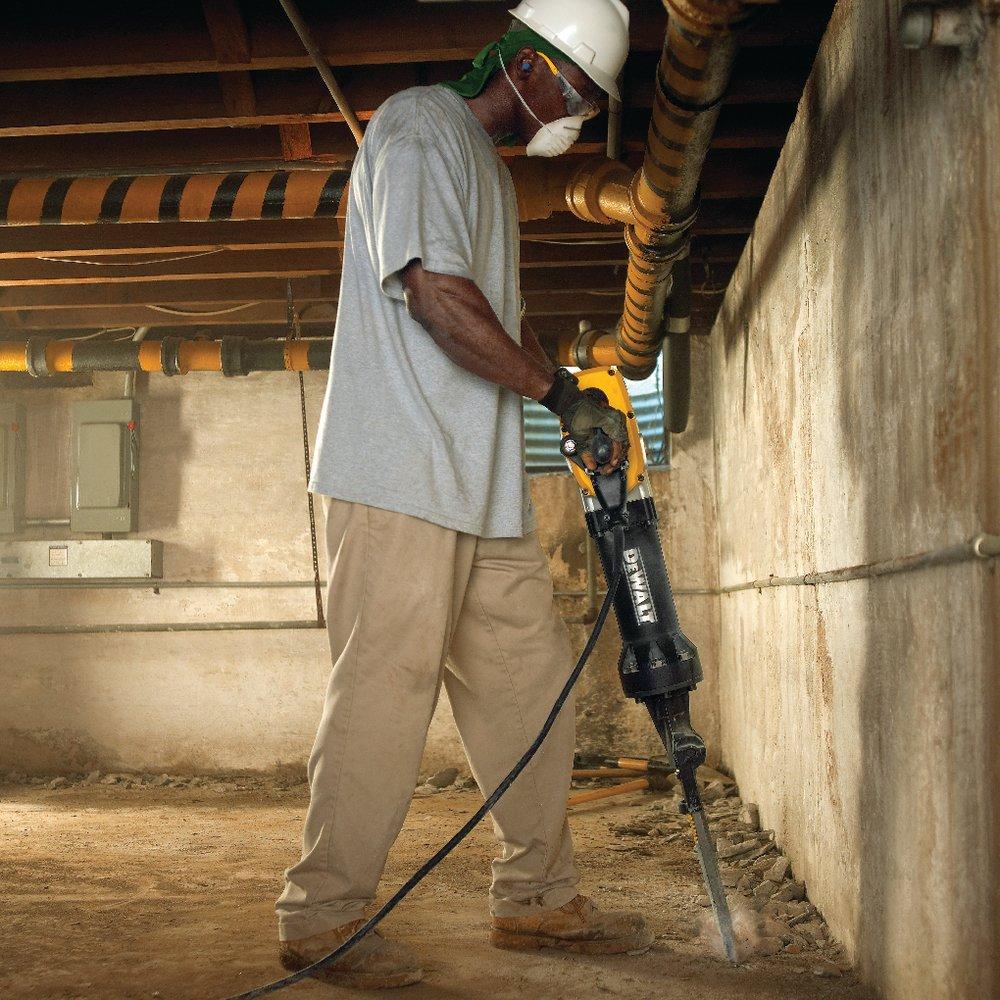 DEWALT Black Lowboy Head Demolition Hammer And Wheel Cartridge 