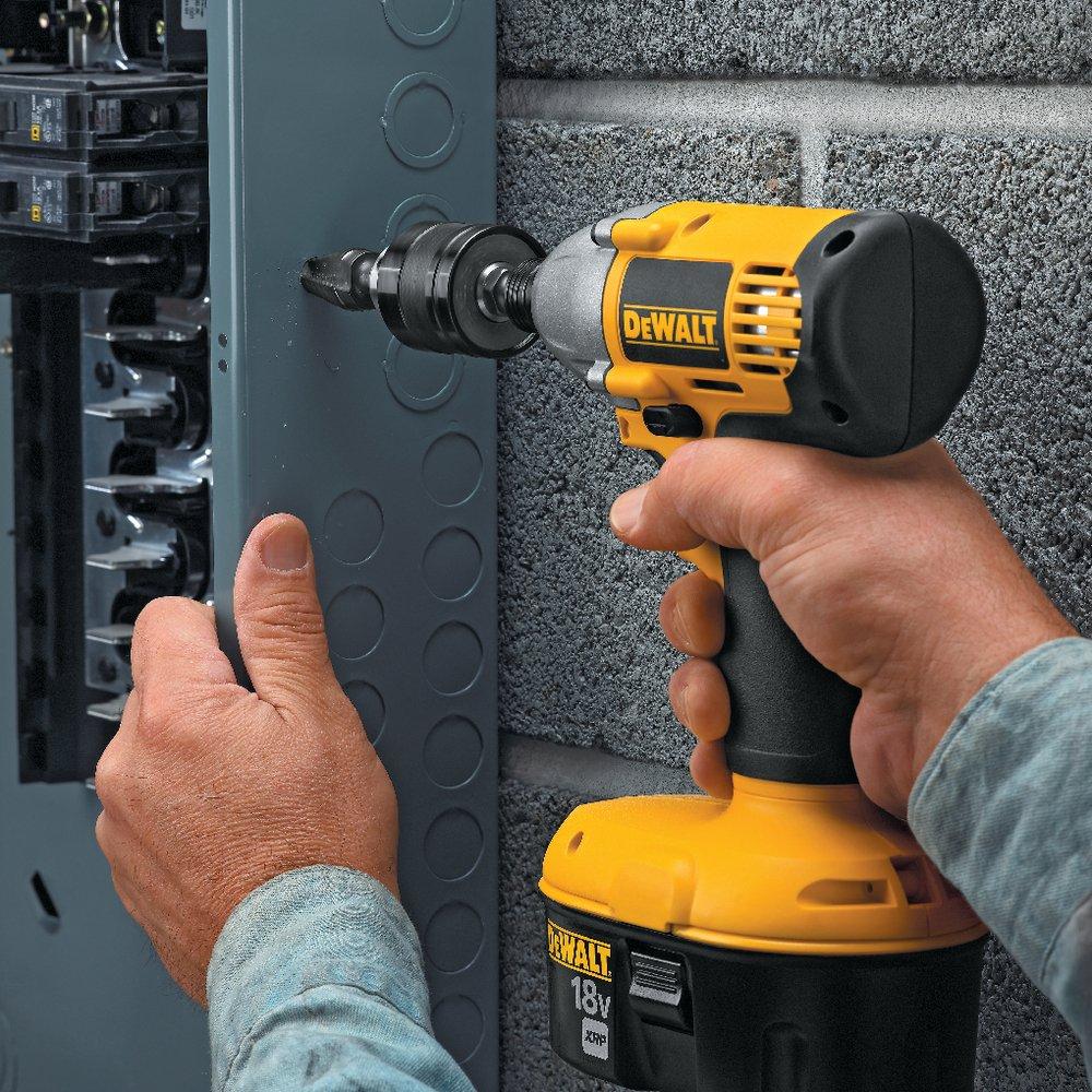 DEWALT Keyless 1 Piece 