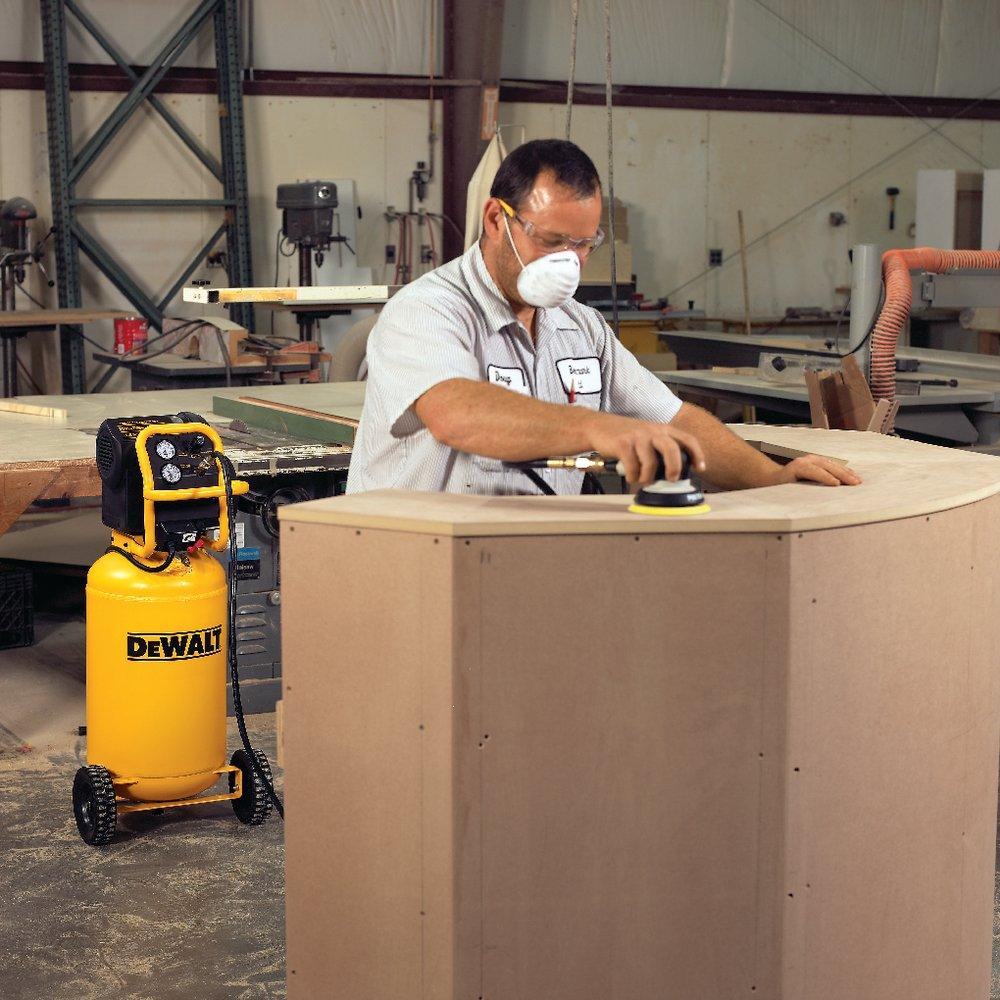 DEWALT 1.6 hp Workshop Compressor 