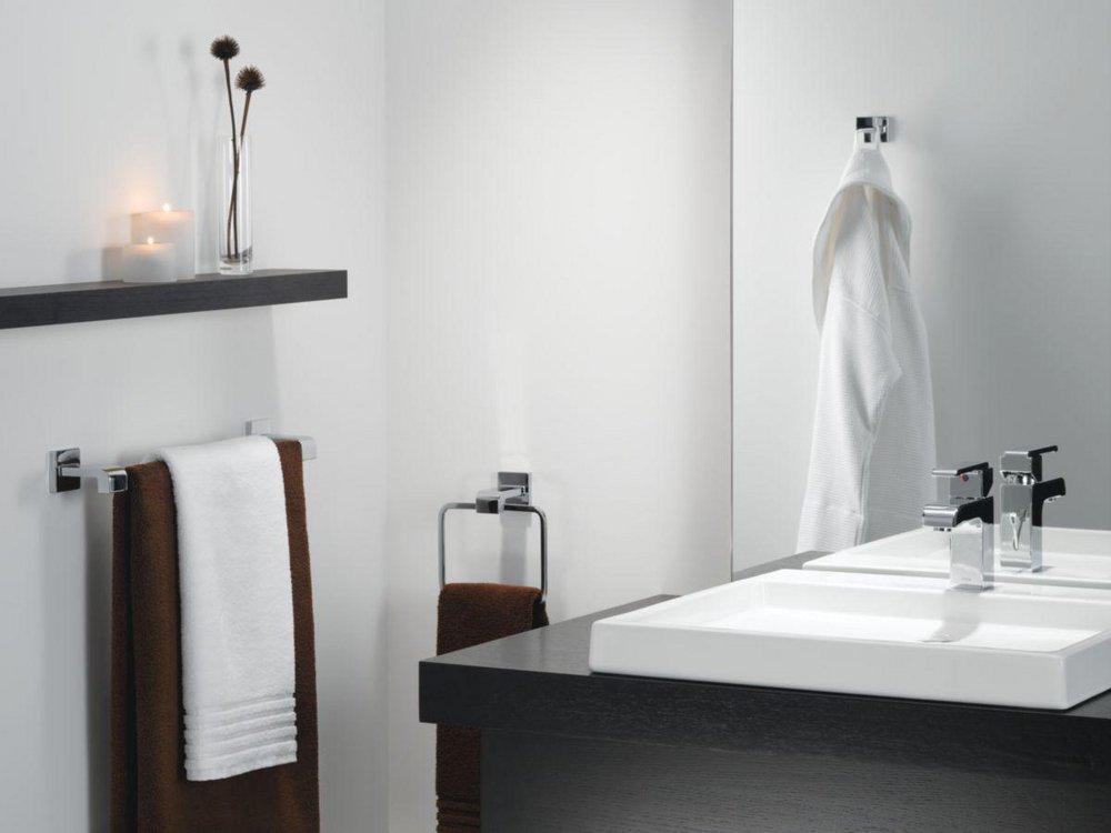 Delta Faucet Chrome Rectangular Closed Towel Ring 