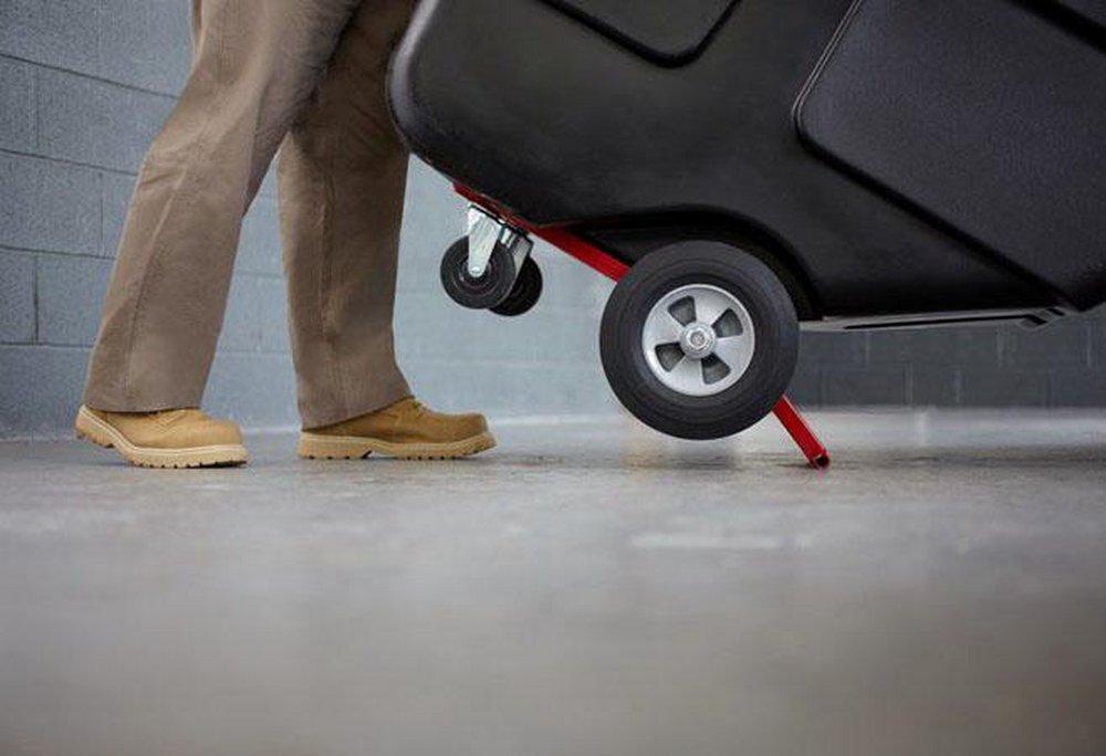 Rubbermaid Black 450 lb. 1/2 cu. yd. Plastic and Steel Tilt Truck 