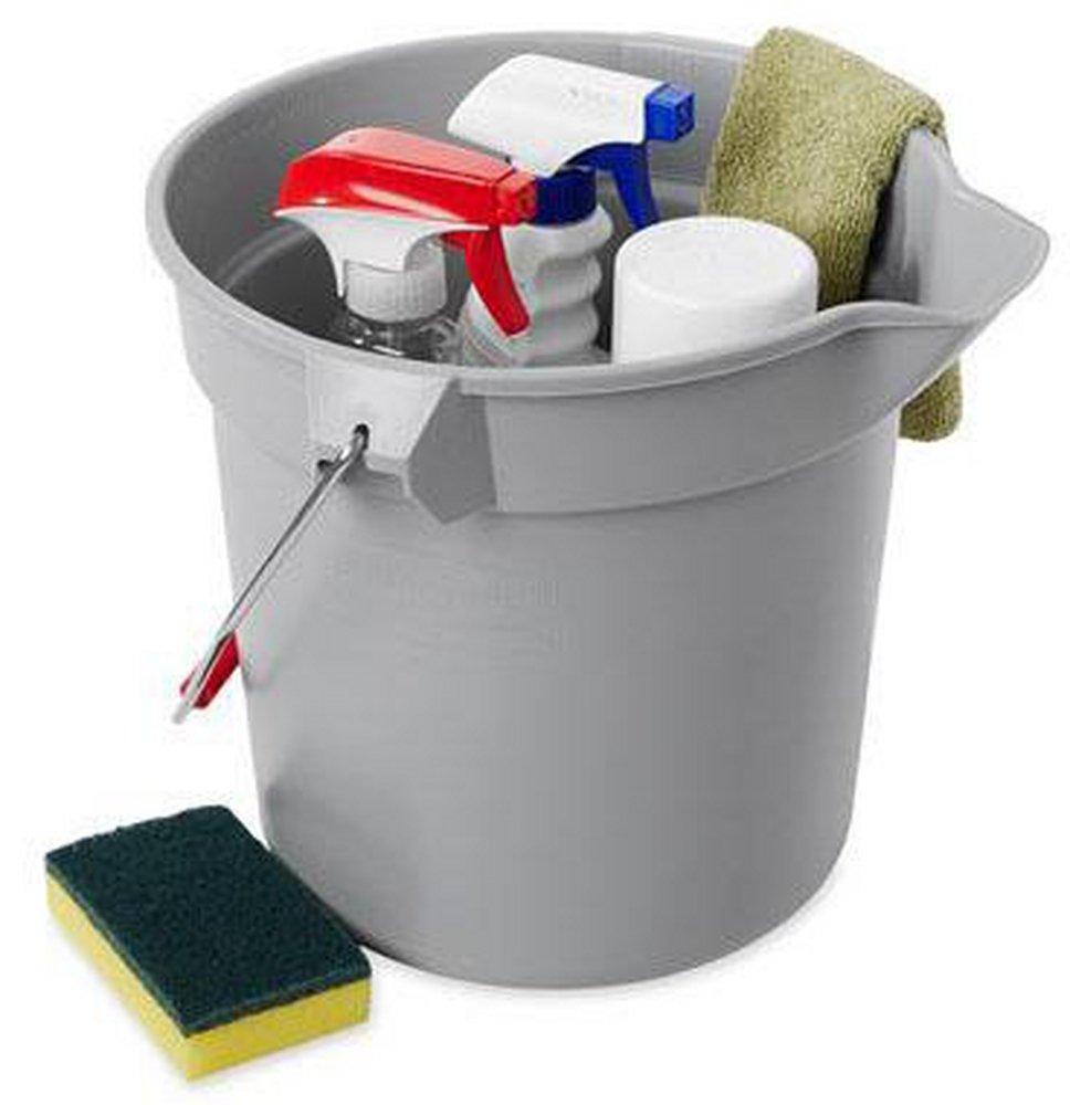 Rubbermaid Grey 10 qt Round HDPE Bucket 