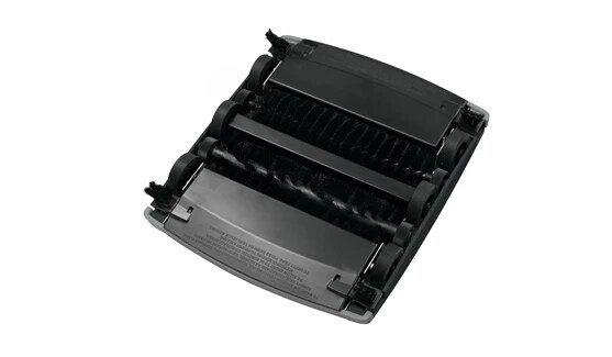 Rubbermaid Black Sweeper 
