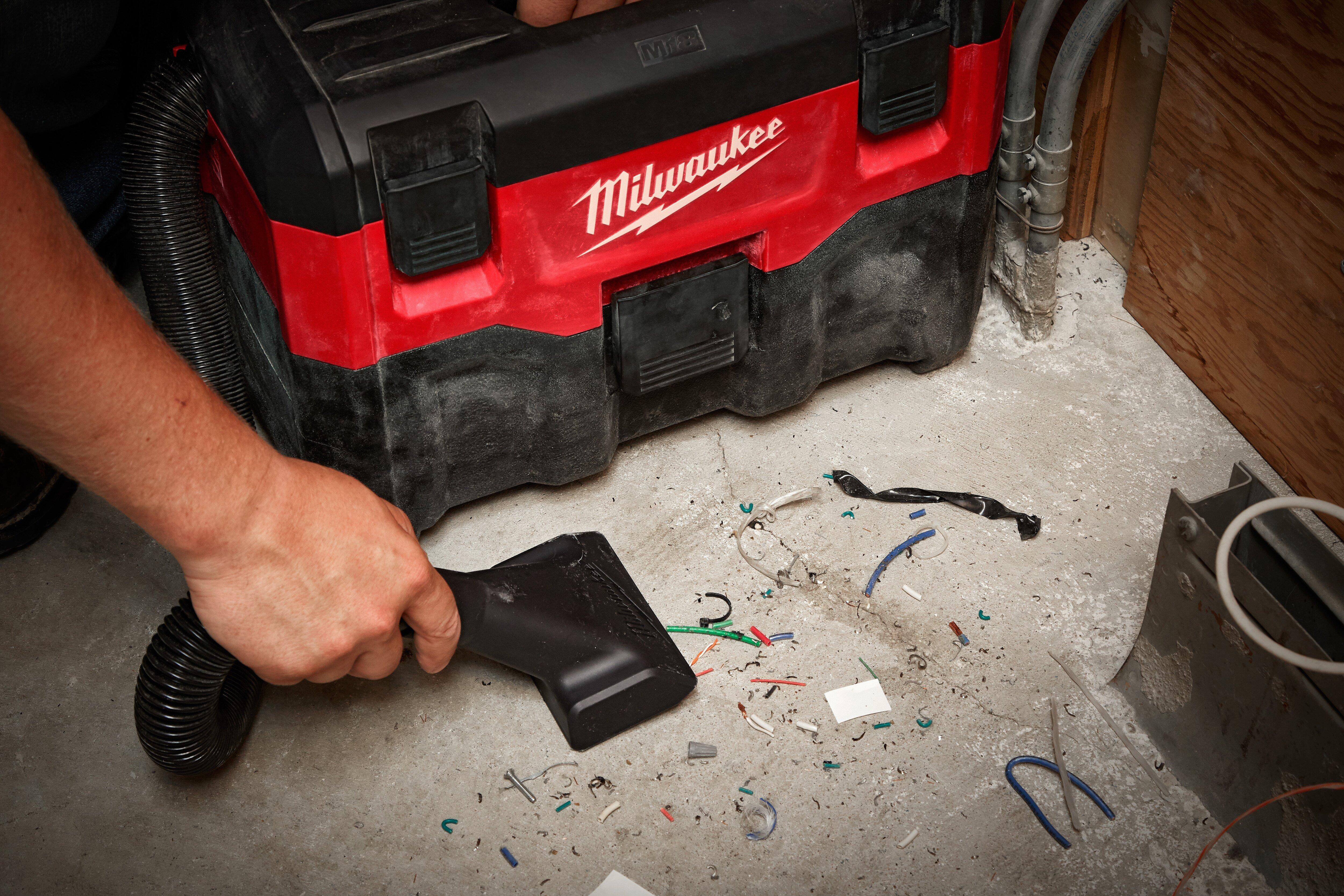 Milwaukee&reg; Black 2 gal Wet & Dry Shop Vacuum 