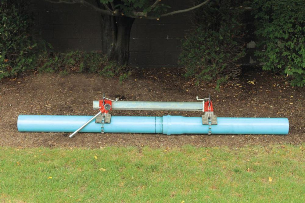 REED 4 - 12 in. Pipe Joiner 