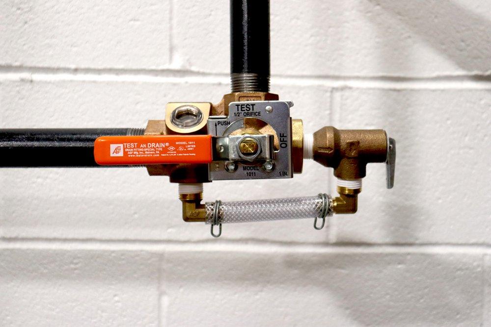 AGF Manufacturing NPT Bronze Test and Drain Valve 