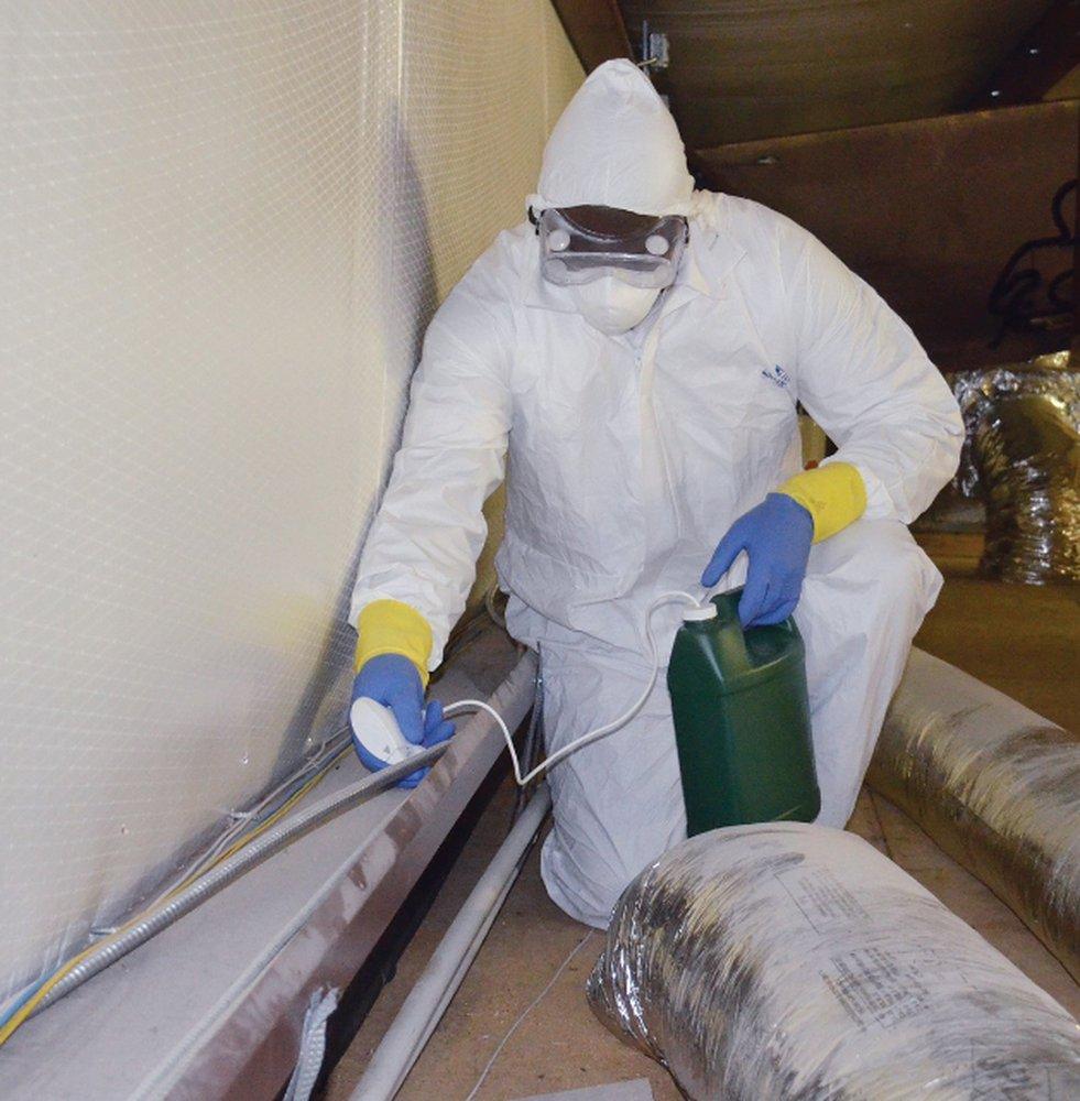 Shu-Bee's White Disposable Coverall in White 