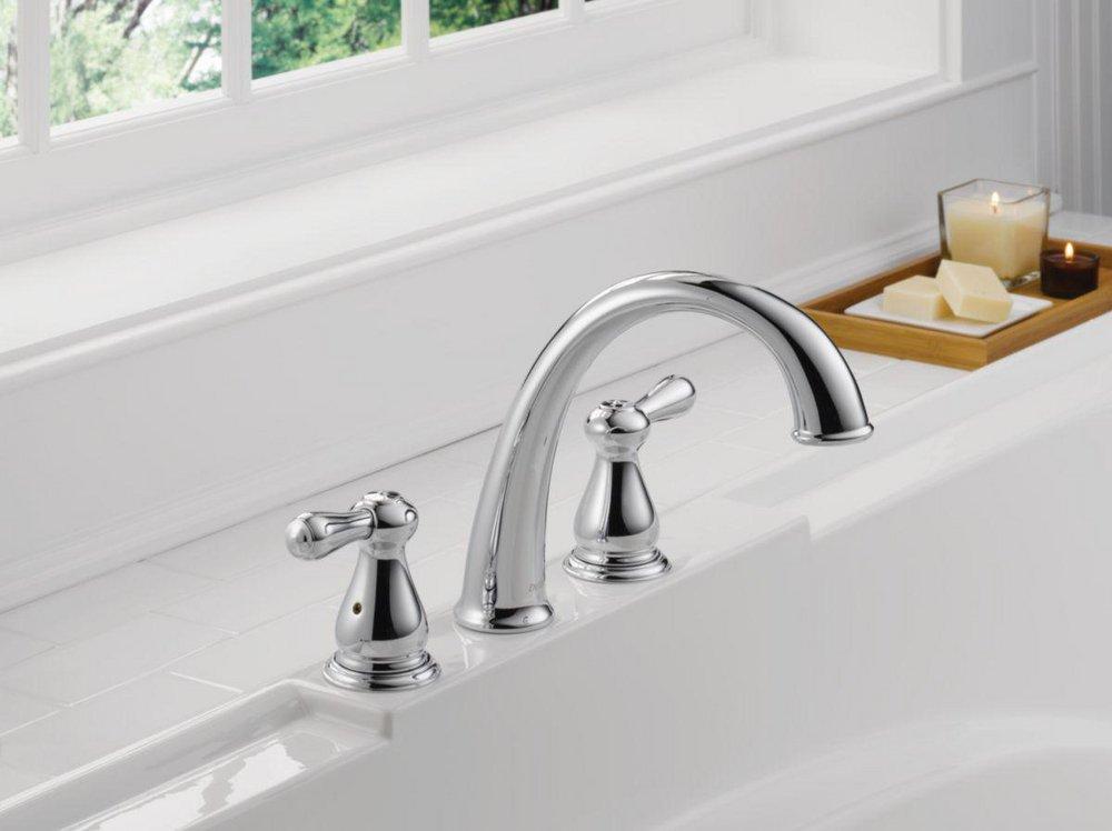 Delta Faucet Brilliance&reg; Stainless Roman Tub Faucet 3-Hole Double Lever Handle Deck or Ledge Mount (Trim Only) 