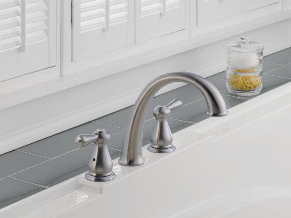 Delta Faucet Brilliance&reg; Stainless Roman Tub Faucet 3-Hole Double Lever Handle Deck or Ledge Mount (Trim Only) 