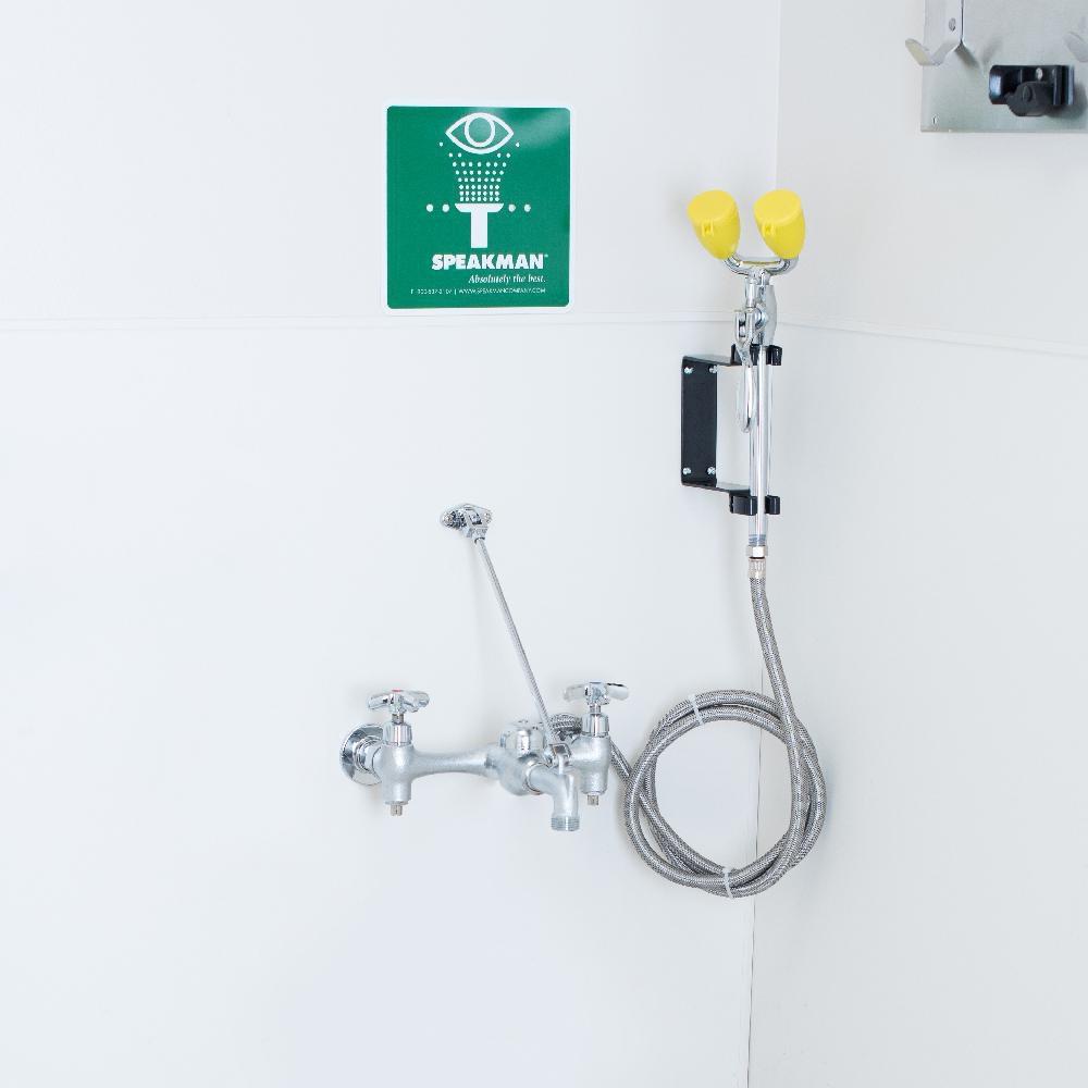 Speakman Rough Chrome Plated Eye Wash and Drench Hose Attachment 