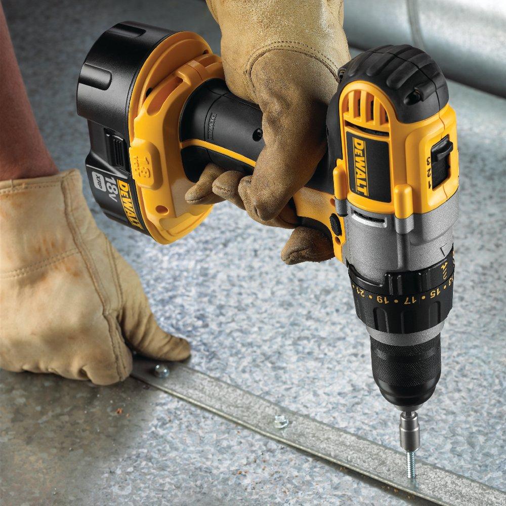 DEWALT Black Drill Kit 
